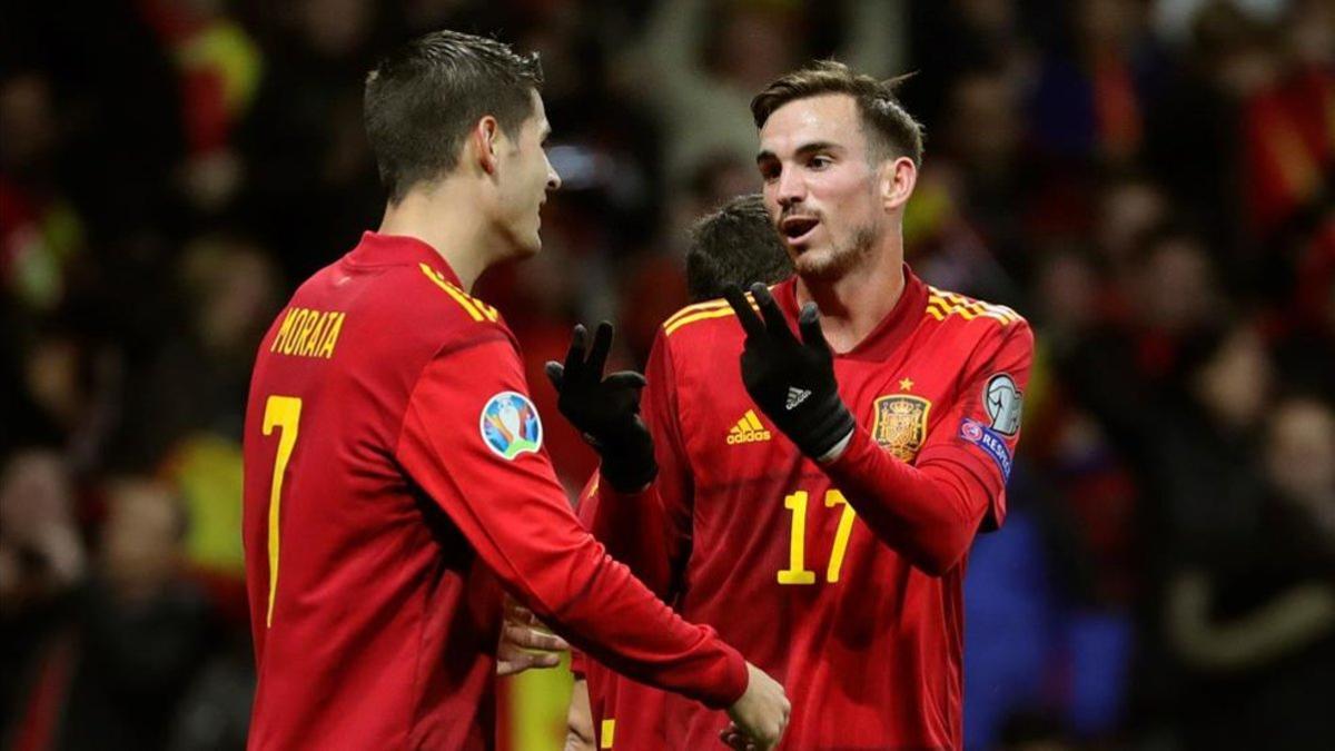 Fabián y Morata, en el último partido de Robert Moreno con La Roja