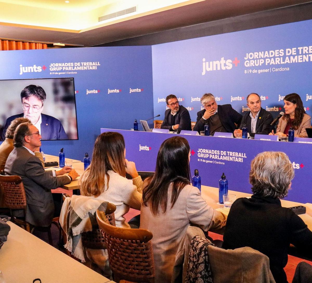 Junts presentarà diverses lleis al Parlament per esmenar el Govern