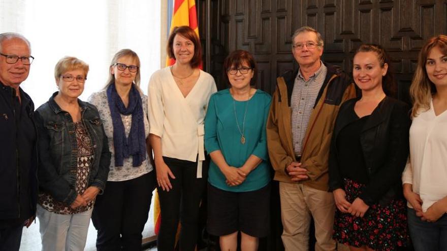 Imatge de la reunió de l&#039;alcaldessa amb l&#039;Associació Gironina de Sords