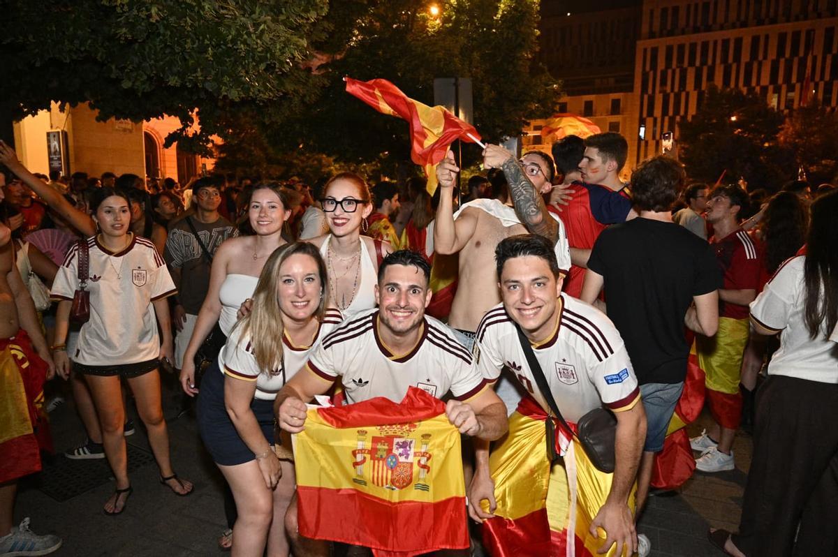 En imágenes | Zaragoza celebra el triunfo de España en la final del Mundial