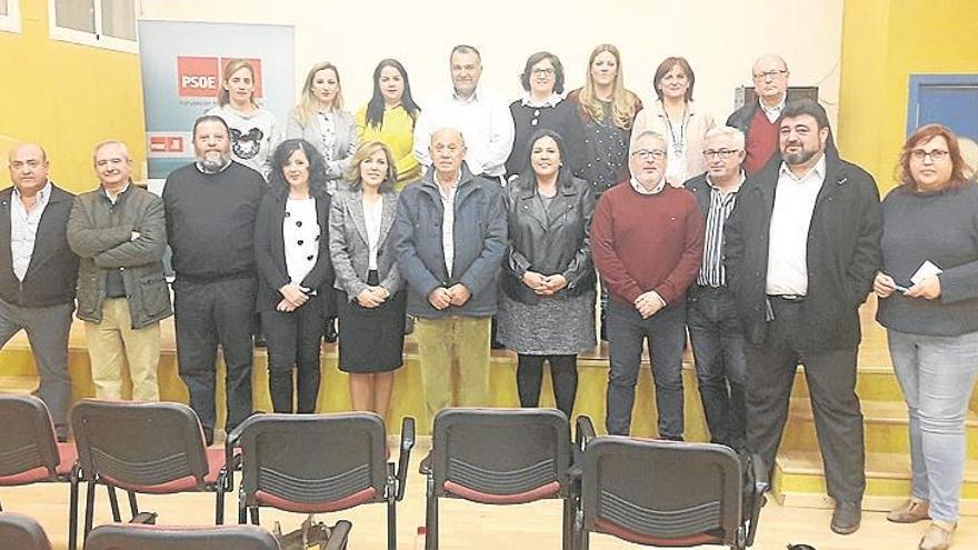 Ana maría romero, elegida secretaria general del psoe en montoro por unanimidad de los miembros de la asamblea