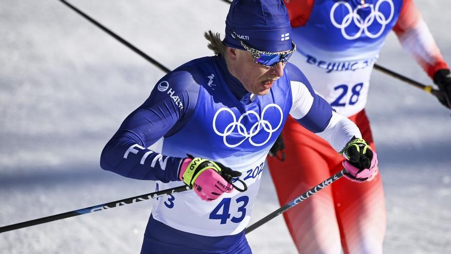 Un esquiador finlandés termina los 30 km libre de Pekín con el pene congelado