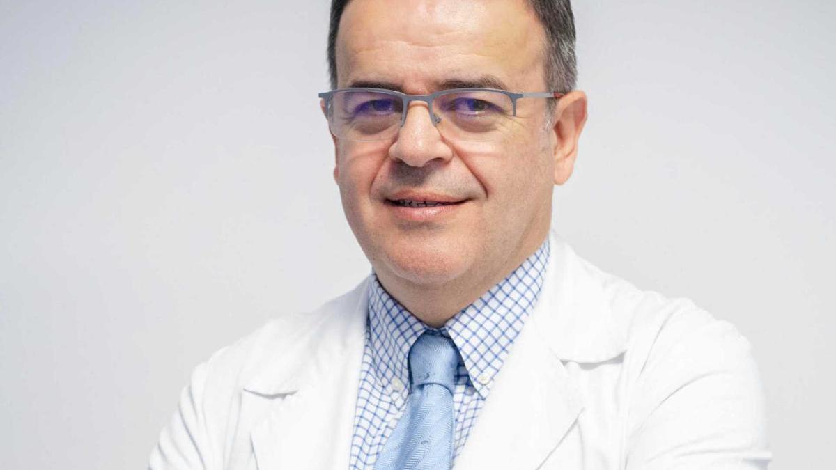 Doctor Rafael Cabadas, director Asistencial del Hospital Povisa.