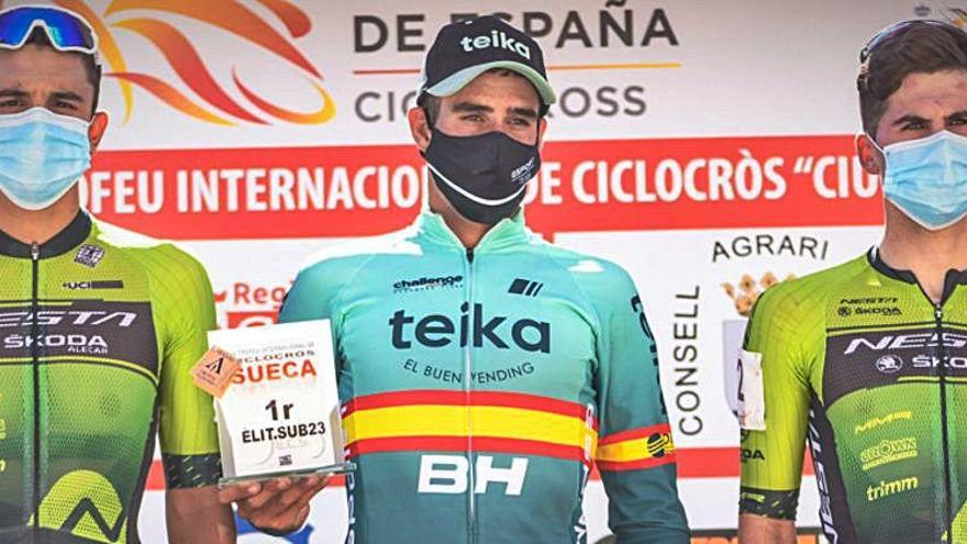 Felipe Orts lidera la Copa de España de ciclocross