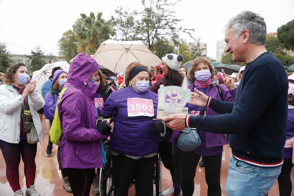 Carrera de la Mujer Murcia 2022: las participantes posan en el photocall