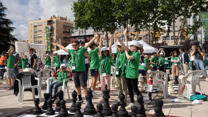 GALERÍA | Los pequeños gigantes del ajedrez mueven ficha en Zamora