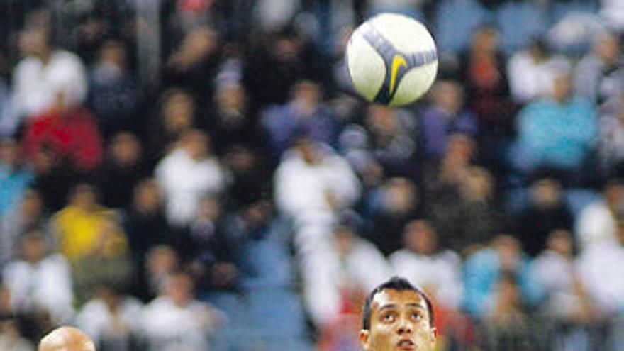 Arango se dispone a controlar el balón en el choque del sábado.