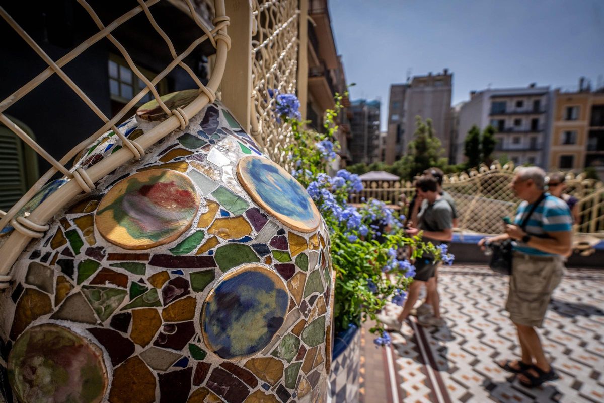 La Casa Batlló recupera sus colores originales