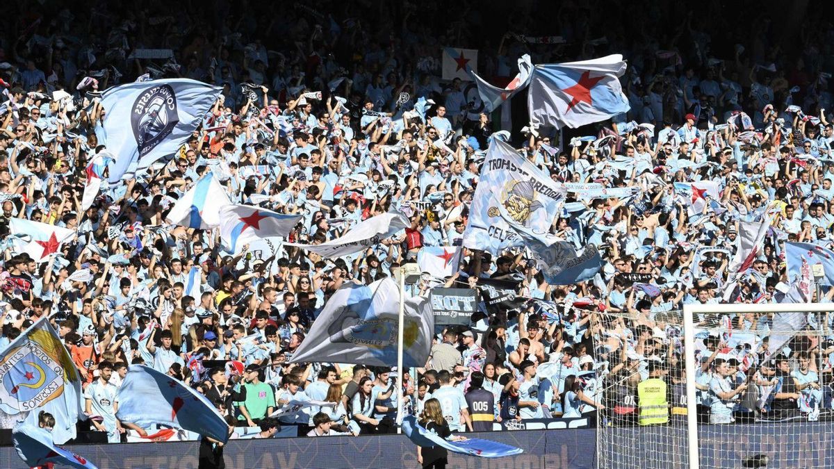 Aficionados en Marcador durante el Celta-Rayo.
