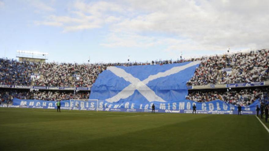 Imagen de la afición en el Heliodoro Rodríguez López