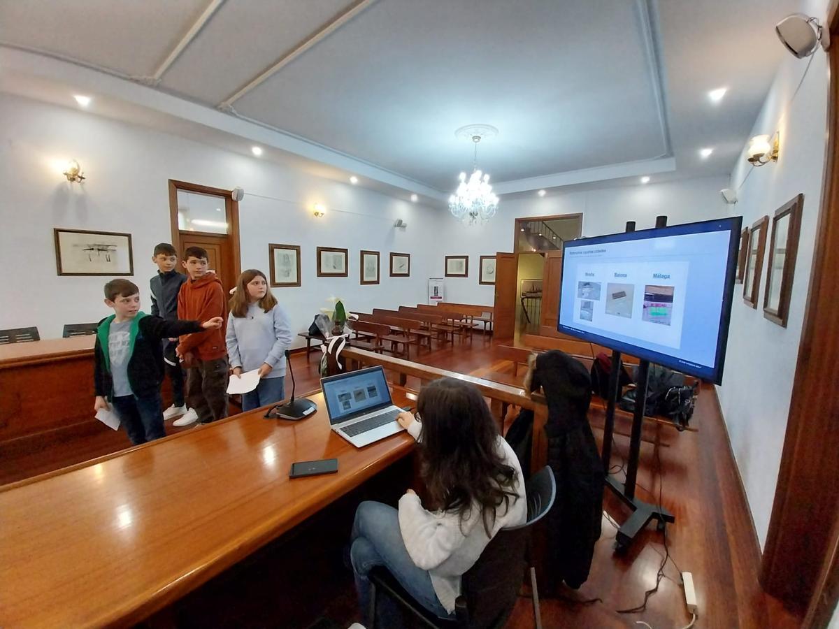 El Club de Ciencia del IES Johan Carballeira impulsa el proyecto "O mar empeza aquí en Bueu"