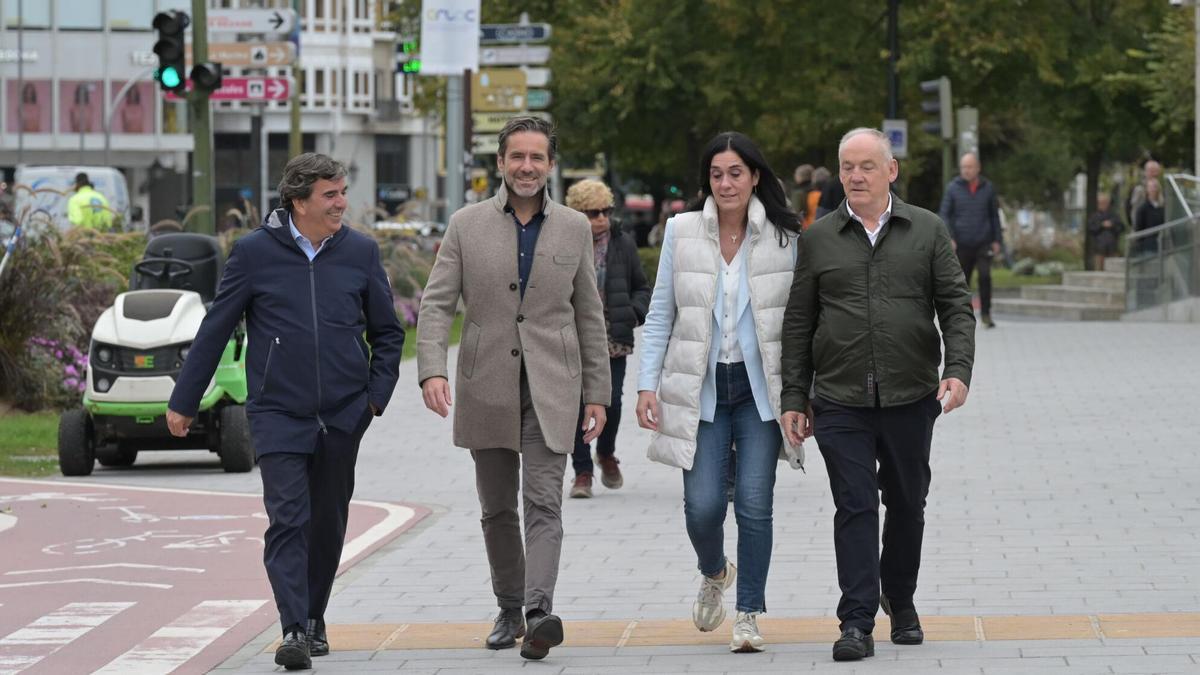 Borja Sémper, en A Coruña, ante la negociación con Vox para el Senado: "Hay que hacer cosas para garantizar el cambio en España"