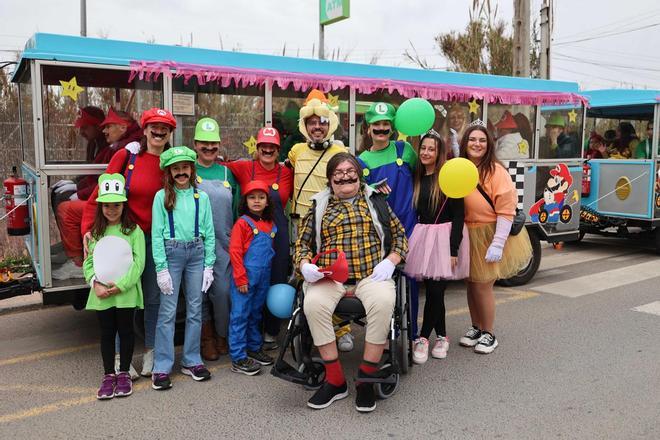 Las imágenes de la rúa de Carnaval de Sant Antoni