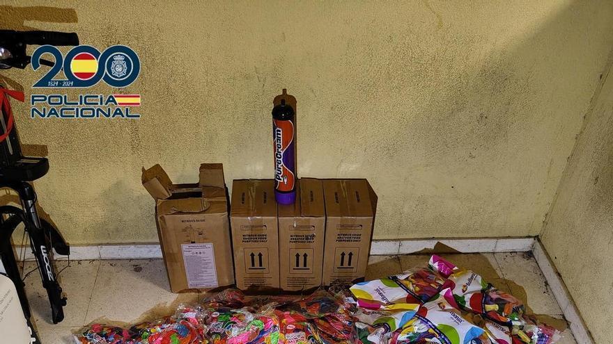Detenidos el gerente y un empleado de un local en Arona por vender "gas de la risa"