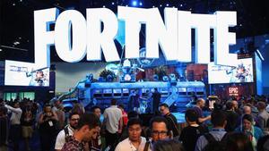 Uno de los estands de la feria E3 de Los Angeles con el juego Fortnite.