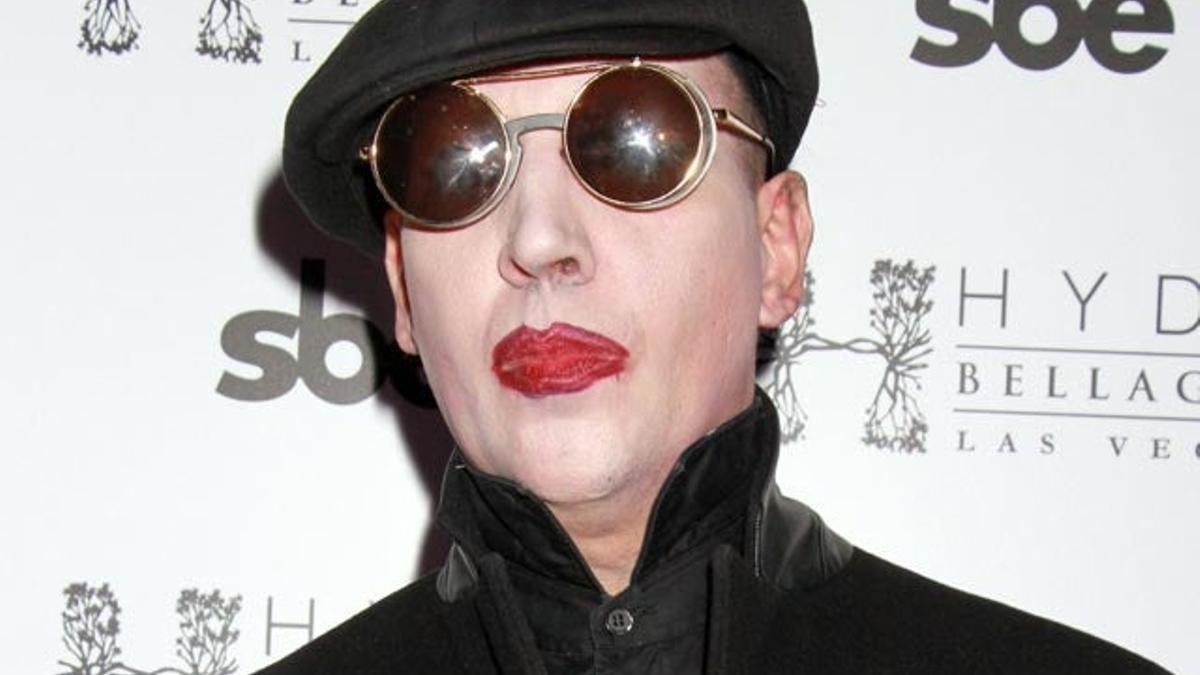 Marilyn Manson sale en defensa de Johnny Depp