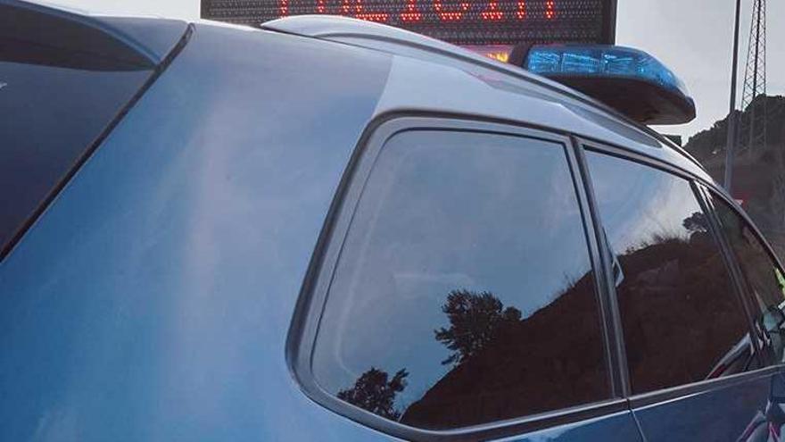 Un cotxe de policia, en una imatge d'arxiu.