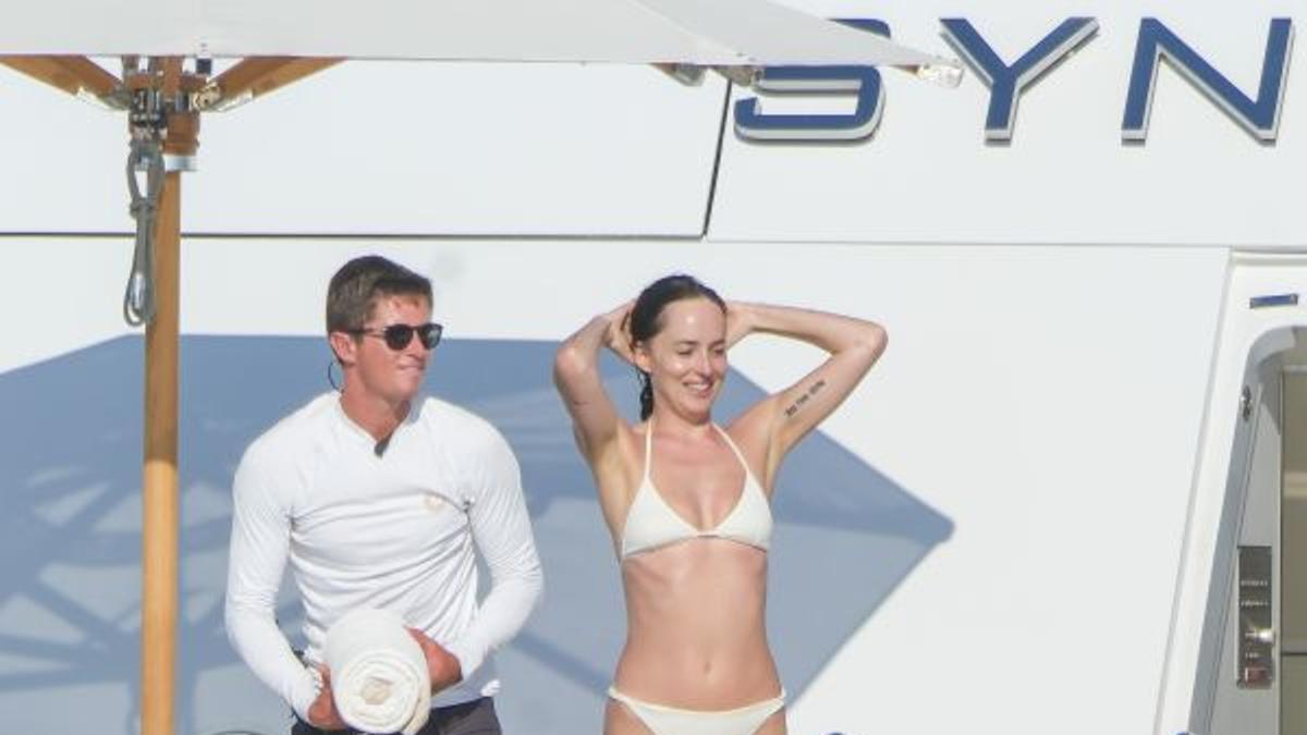 Dakota Johnson en sus días de relax y diversión en Ibiza