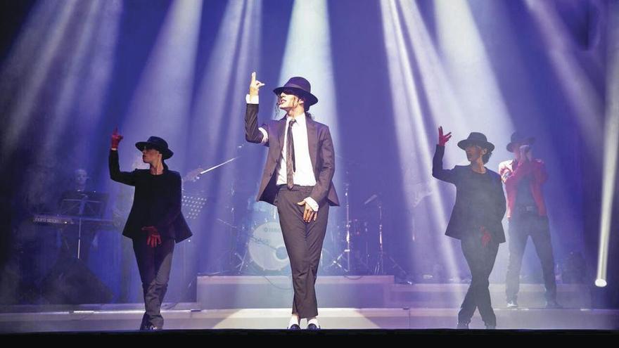 Un momento del musical &quot;I want U back&quot;, homenaje a Michael Jackson. // FdV