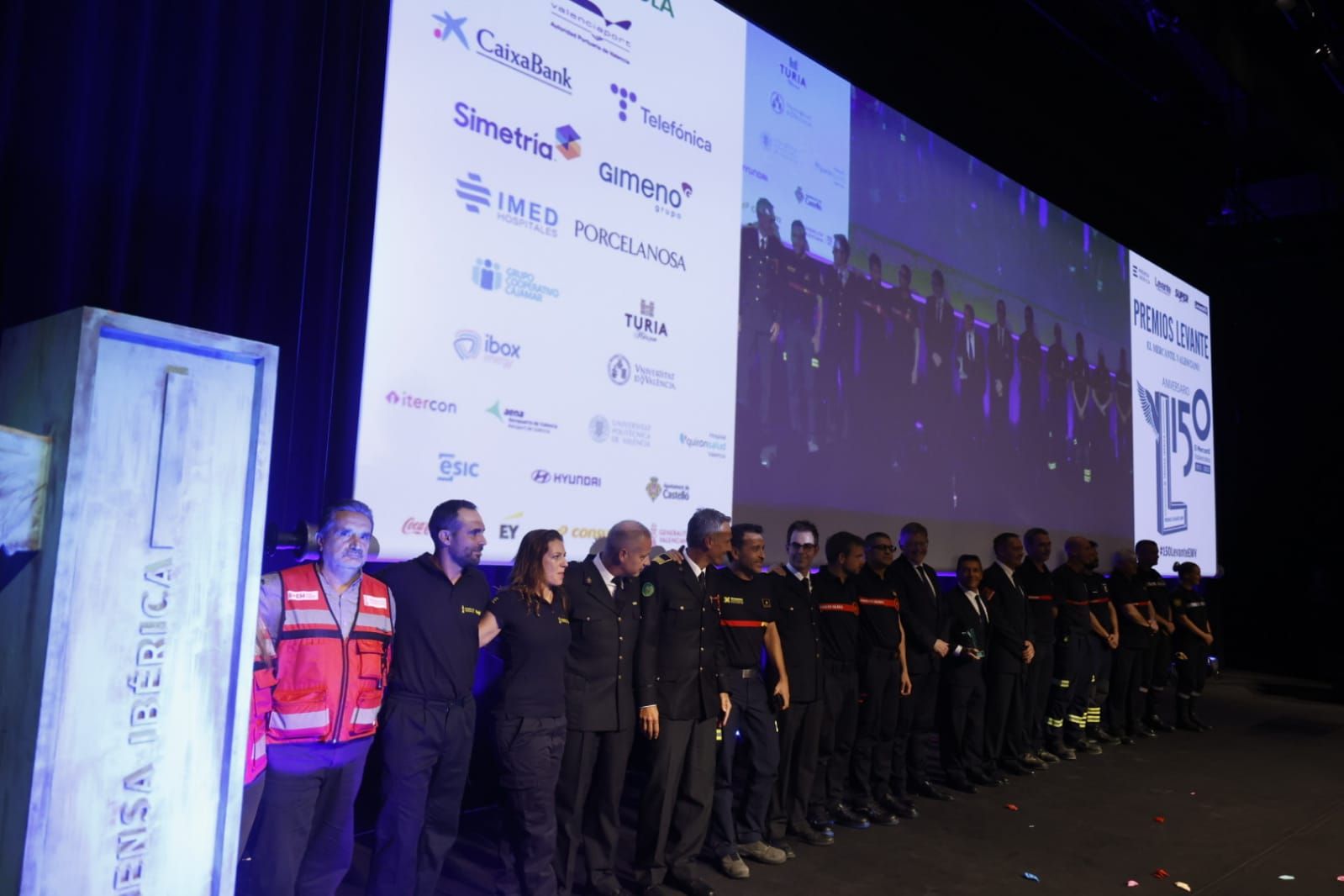 El Palacio de Congresos acoge la celebración de los 150 años de historia de Levante-EMV