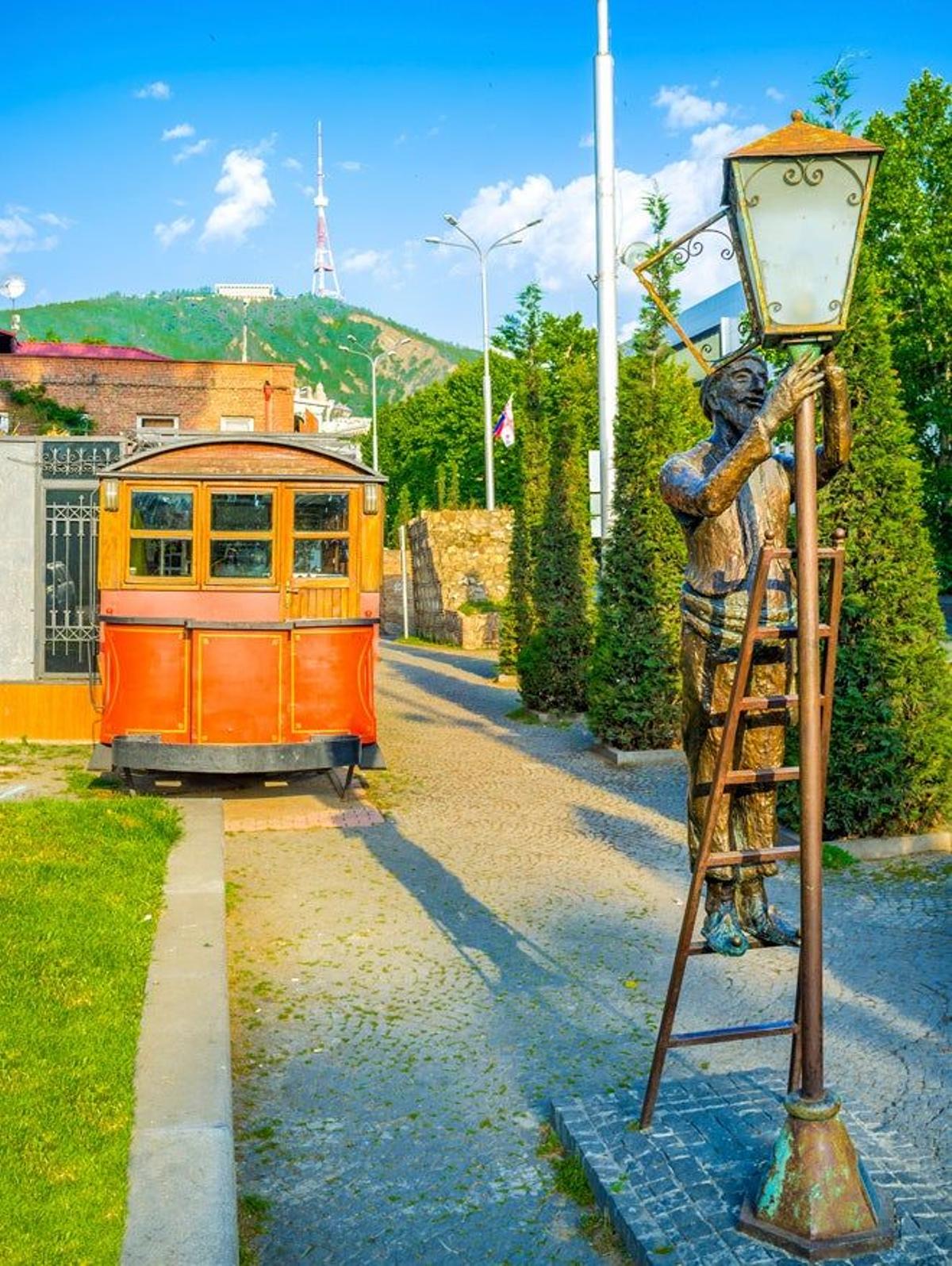 Estatua del viejo farolero