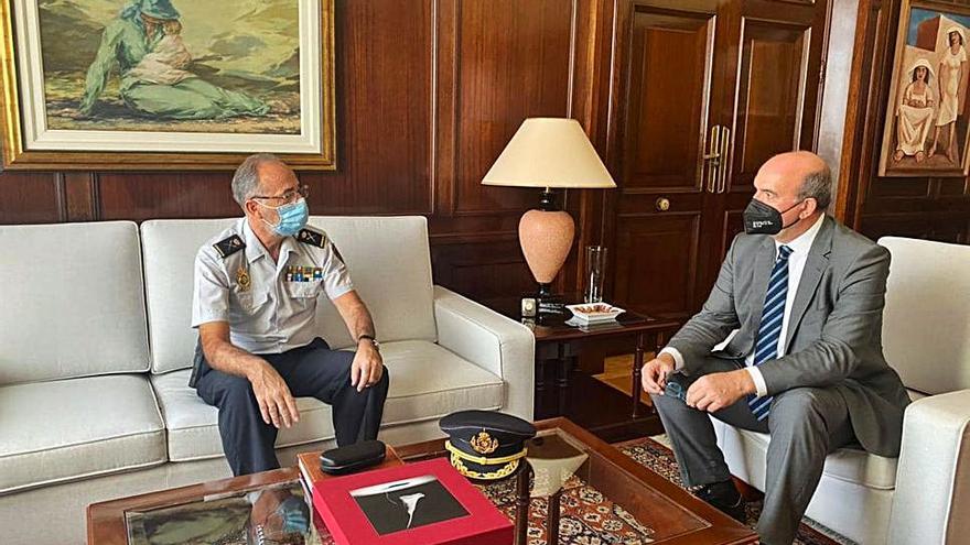 Bienvenida al nuevo jefe superior de Policía en Canarias