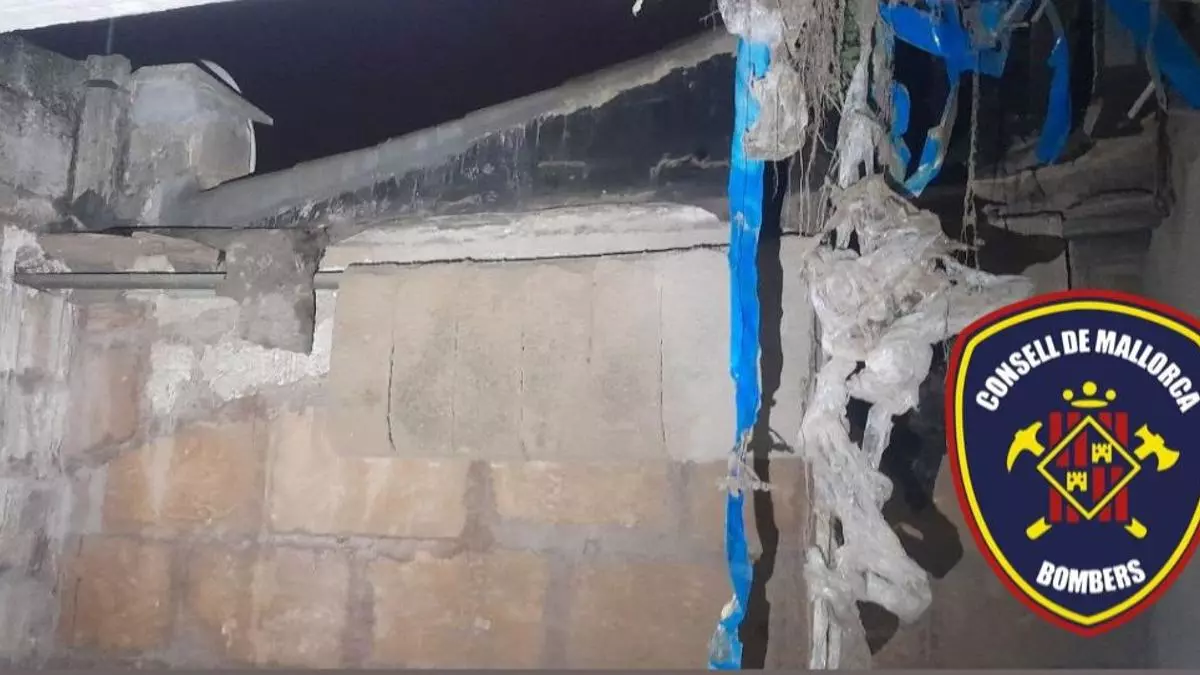 Muere un joven de 18 años cuando dormía al caerle el techo de una vivienda en Mallorca