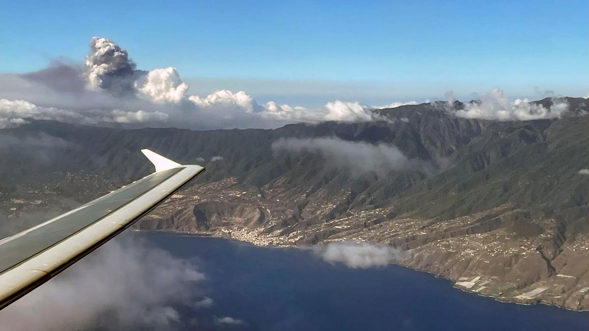 El volcán no da tregua a la isla.