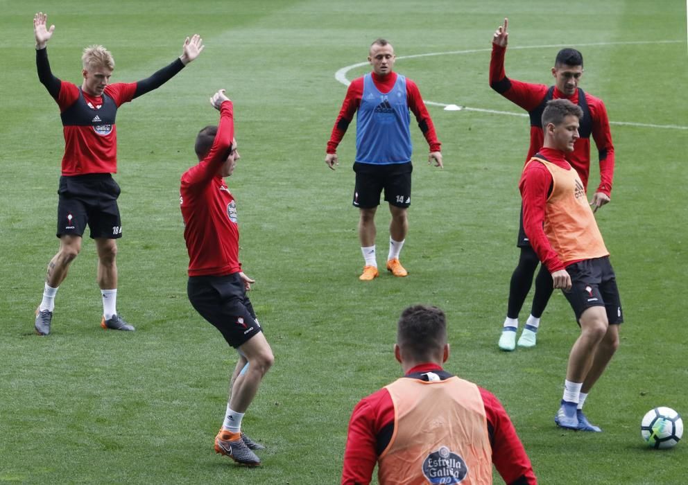 Último entrenamiento del Celta antes de vsitar el Bernabéu // Alba Villar