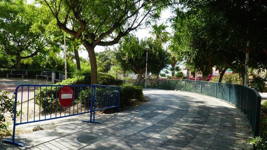 La Vila reabre parcialmente los parques de La Barbera y Censal para pasear