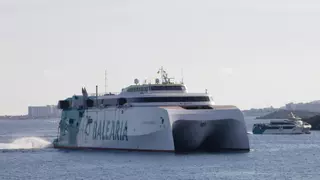 Baleària apuesta por el puerto de Sant Antoni para "acercar más Ibiza a la Península"