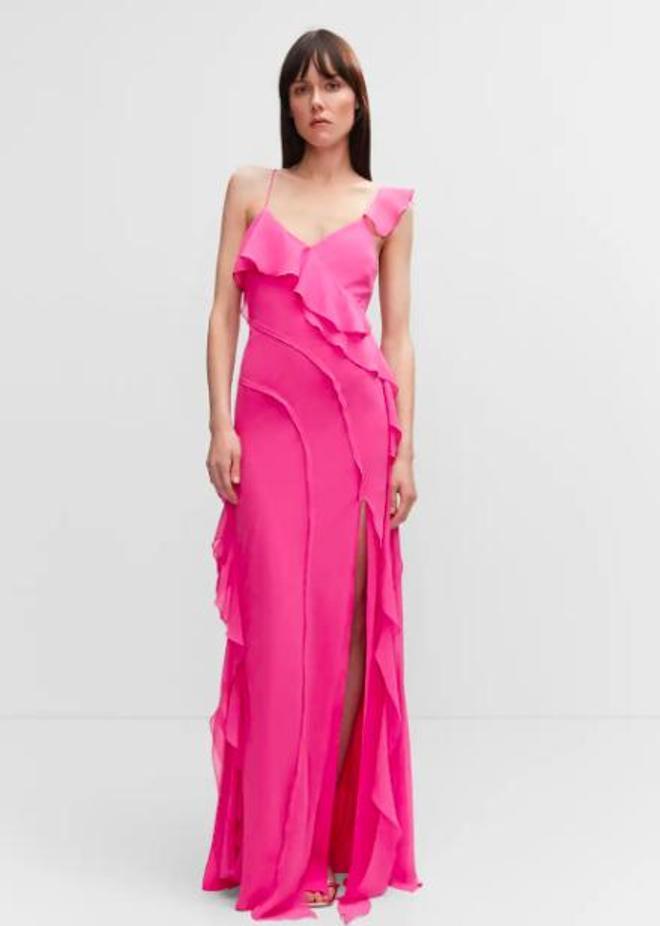 Vestido fucsia con volantes de Mango