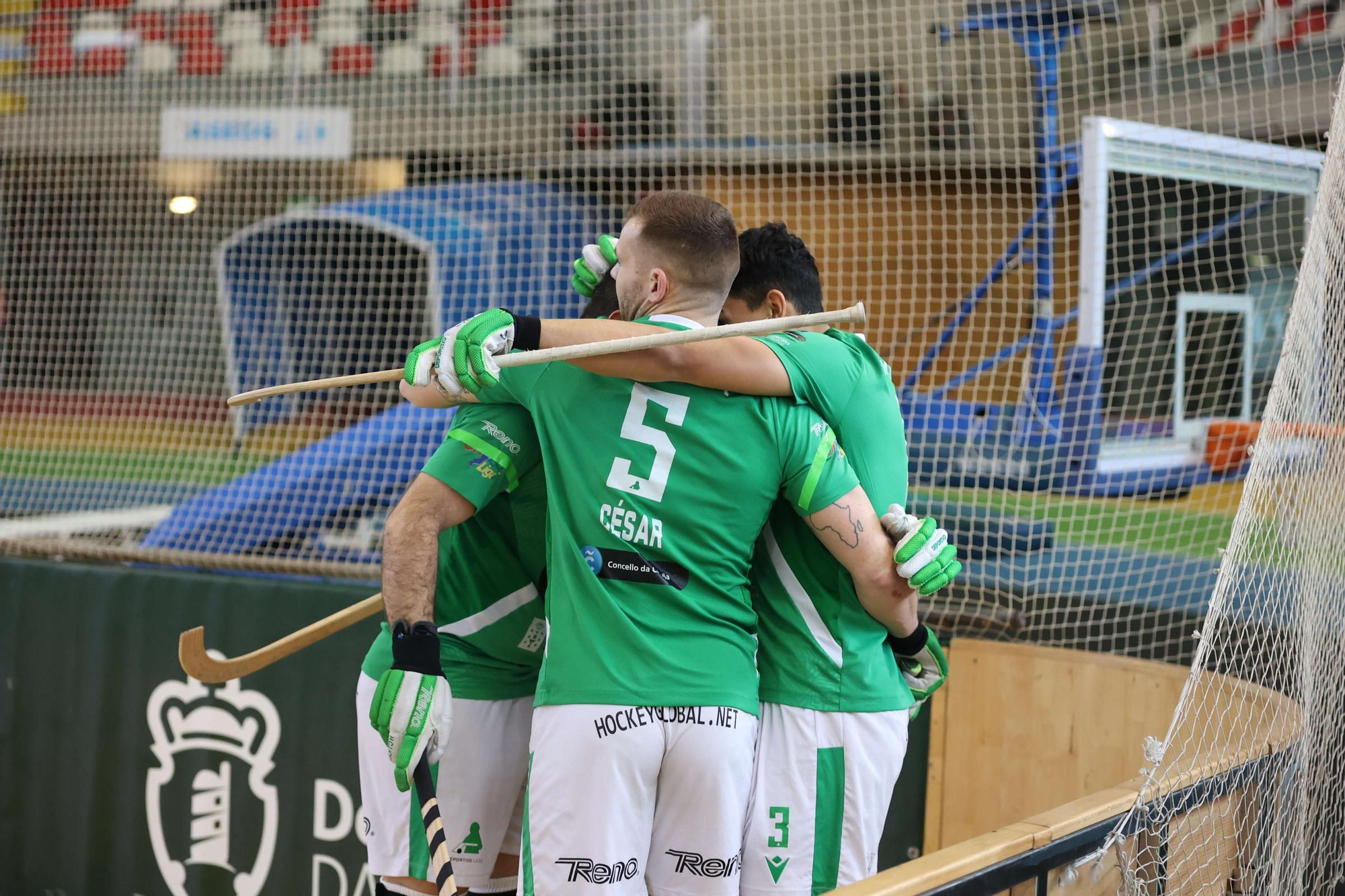 El Liceo golega al Vic en Riazor (5-0)
