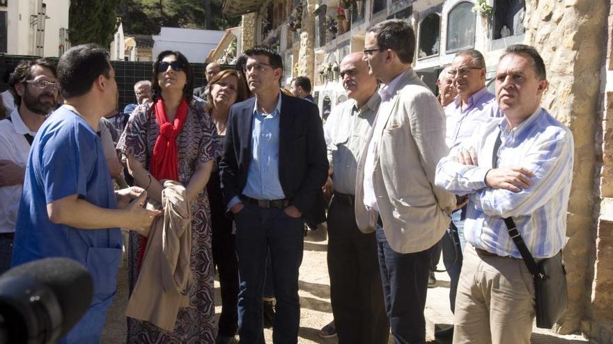 Exhumación fusilados de la guerra civil en el cementerio de Ontinyent