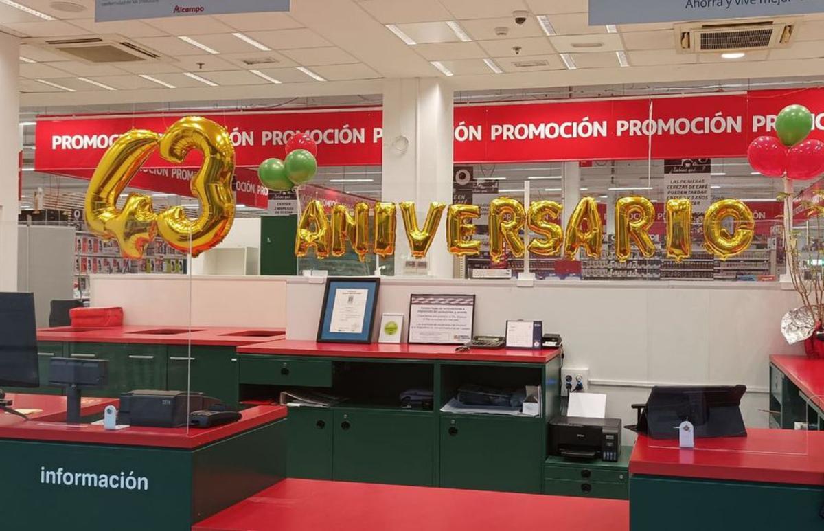Hace 43 años desde que Alcampo inauguró su tienda en Utebo.  | ALCAMPO UTEBO