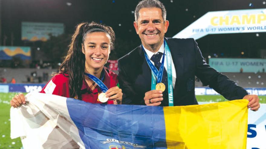 Paola Hernández, la canaria campeona del mundo con España sub 17