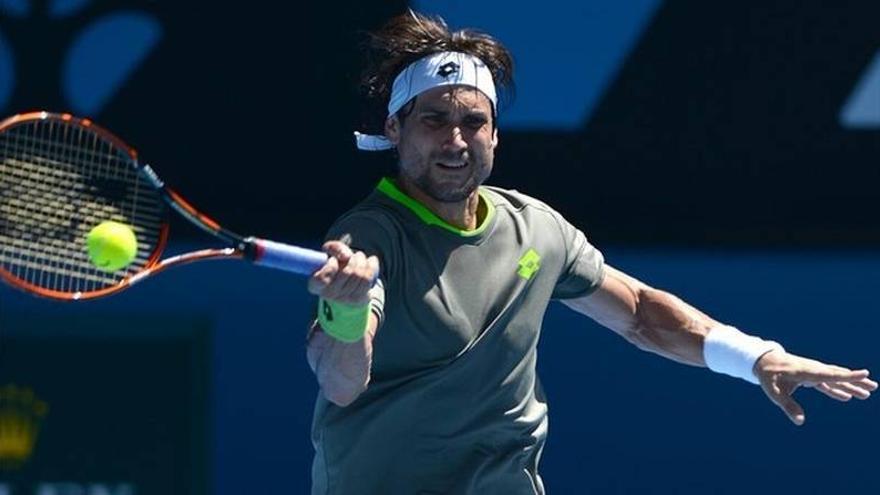 Ferrer y Robredo debutan con victorias en Australia