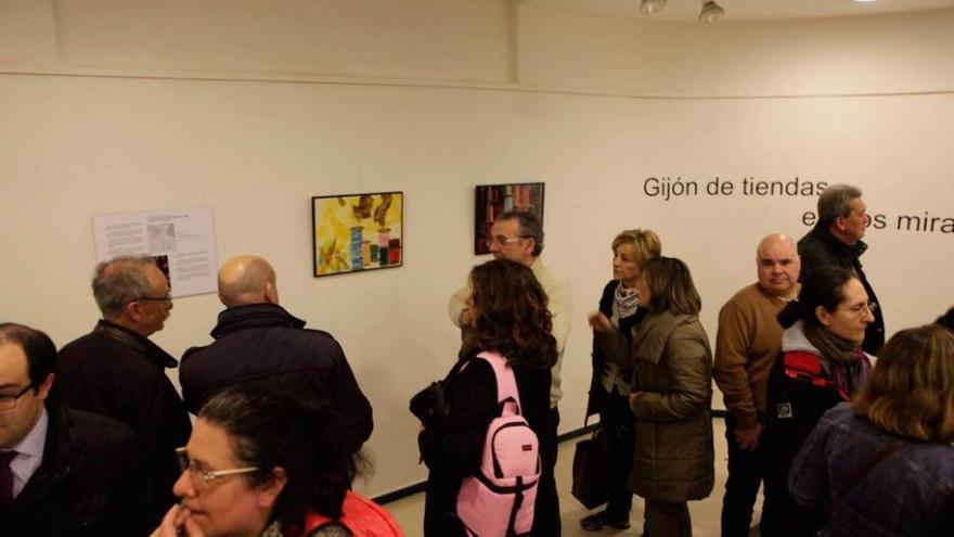 Las tiendas gijonesas, en el Ateneo de La Calzada