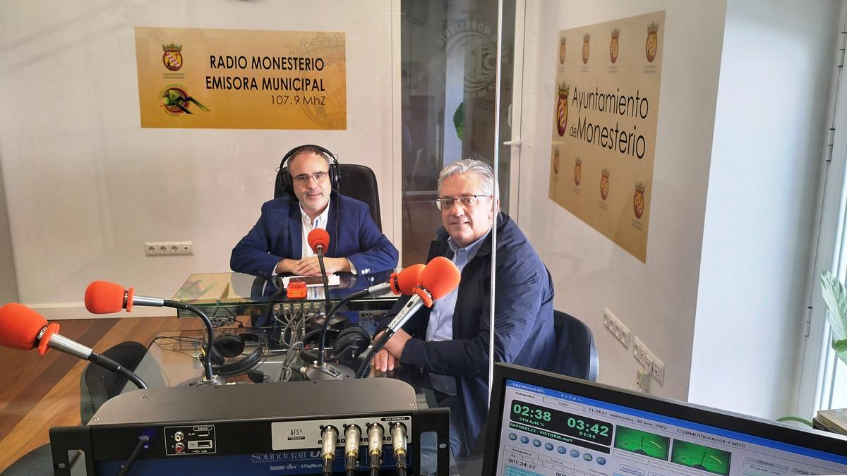 Francisco Martín Simón y Antonio Garrote en Radio Monesterio