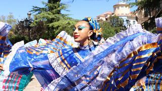 Jaca se llena de color con el Festival Folklórico de los Pirineos