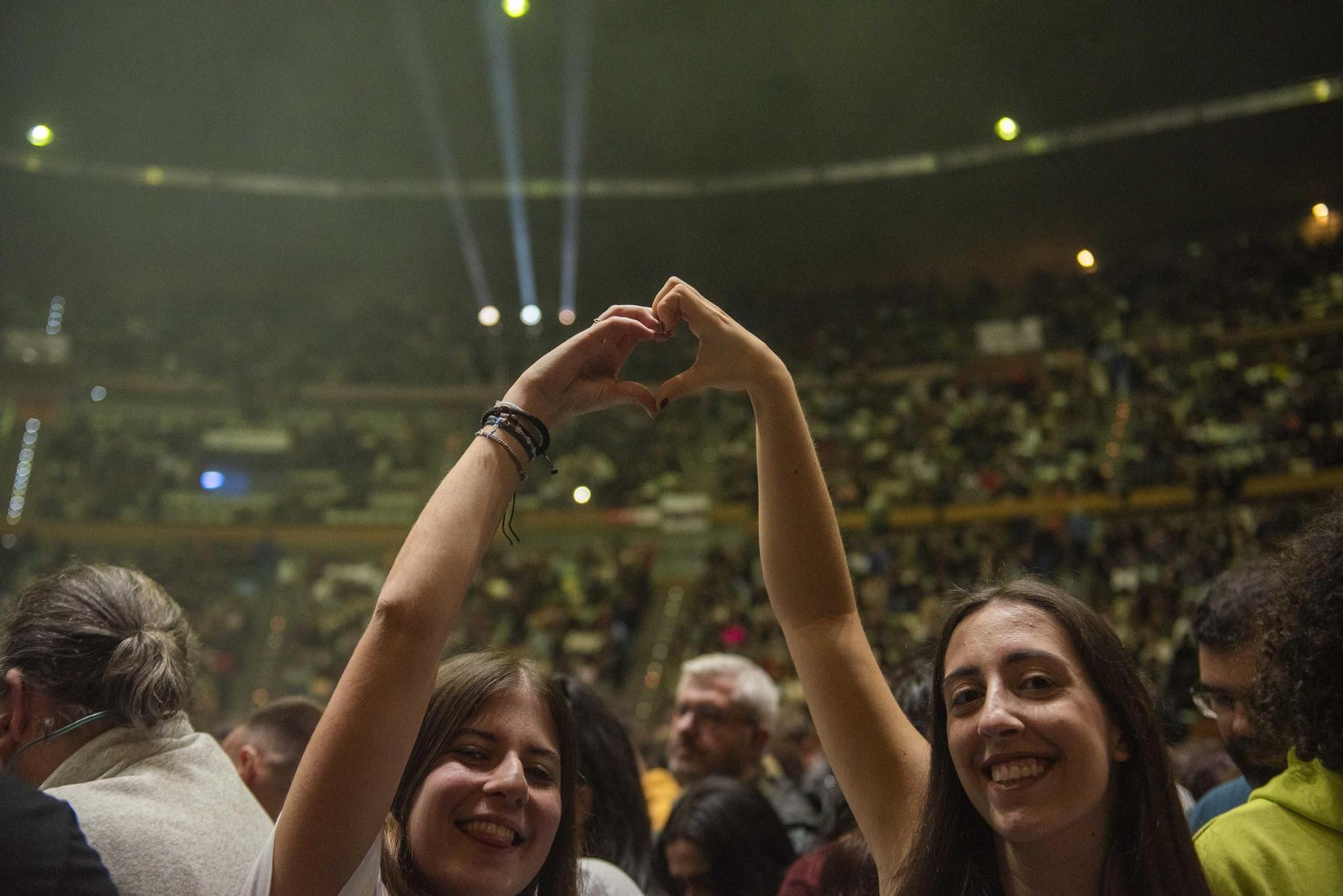 Tanxugueiras abarrotan el Coliseum de A Coruña en un concierto histórico