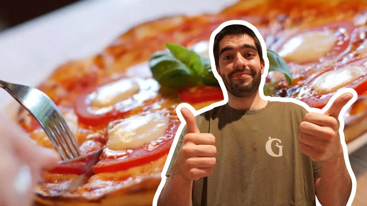 Pizza en un restaurante.