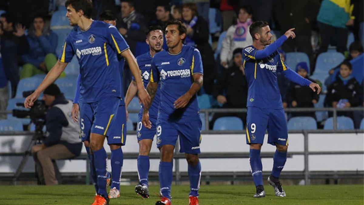 Al Getafe le valió un solitario gol de Álvaro Vázquez para llevarse la victoria