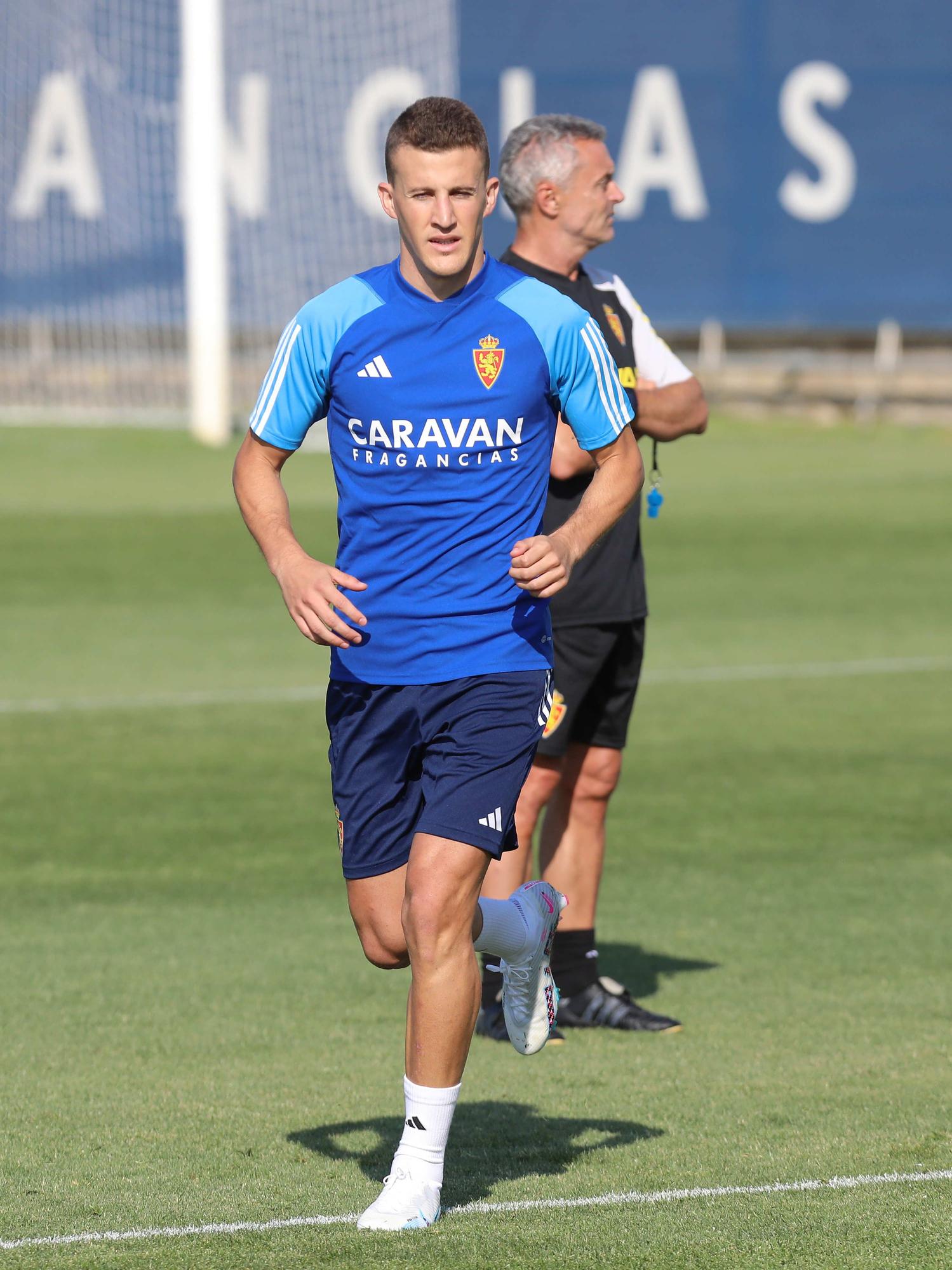 Lecoeuche ya entrena con el Real Zaragoza en la segunda sesión de la pretemporada
