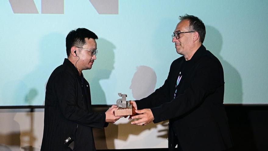 Bi Gan recibe la Lady Harimaguada de Honor en el Festival de Cine de Las Palmas de Gran Canaria y estrena 'Resurrection'