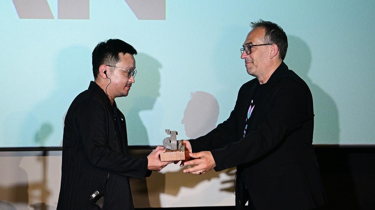 Bi Gan recibe la Lady Harimaguada de Honor en el Festival de Cine de Las Palmas de Gran Canaria y estrena ‘Resurrection’