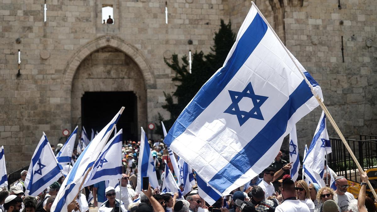Banderas iisraelí.