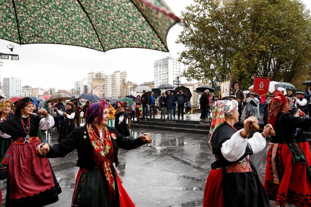 Celebración del Día de León en Gijón