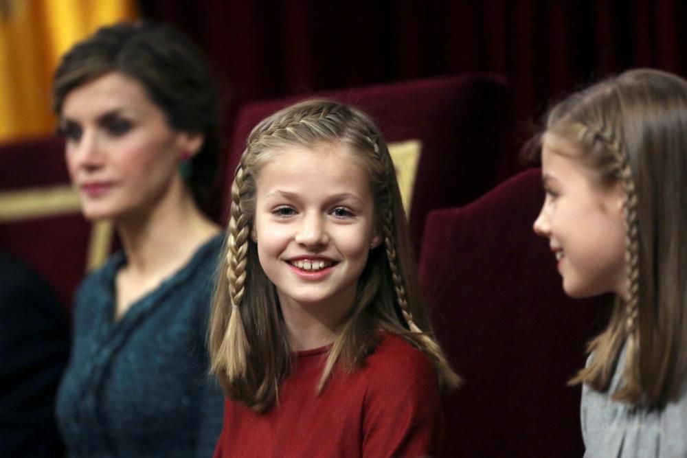 Leonor y Sofía, protagonistas en el Congreso