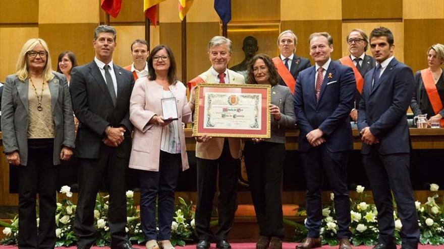 Santisteve asistirá al homenaje a las víctimas del atentado yihadista de 2017